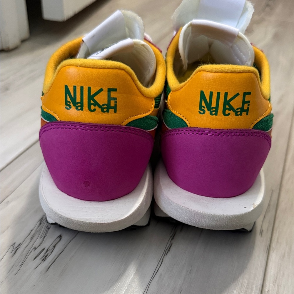 Nike LD Waffle Sacai pine green - Picture 4 of 5